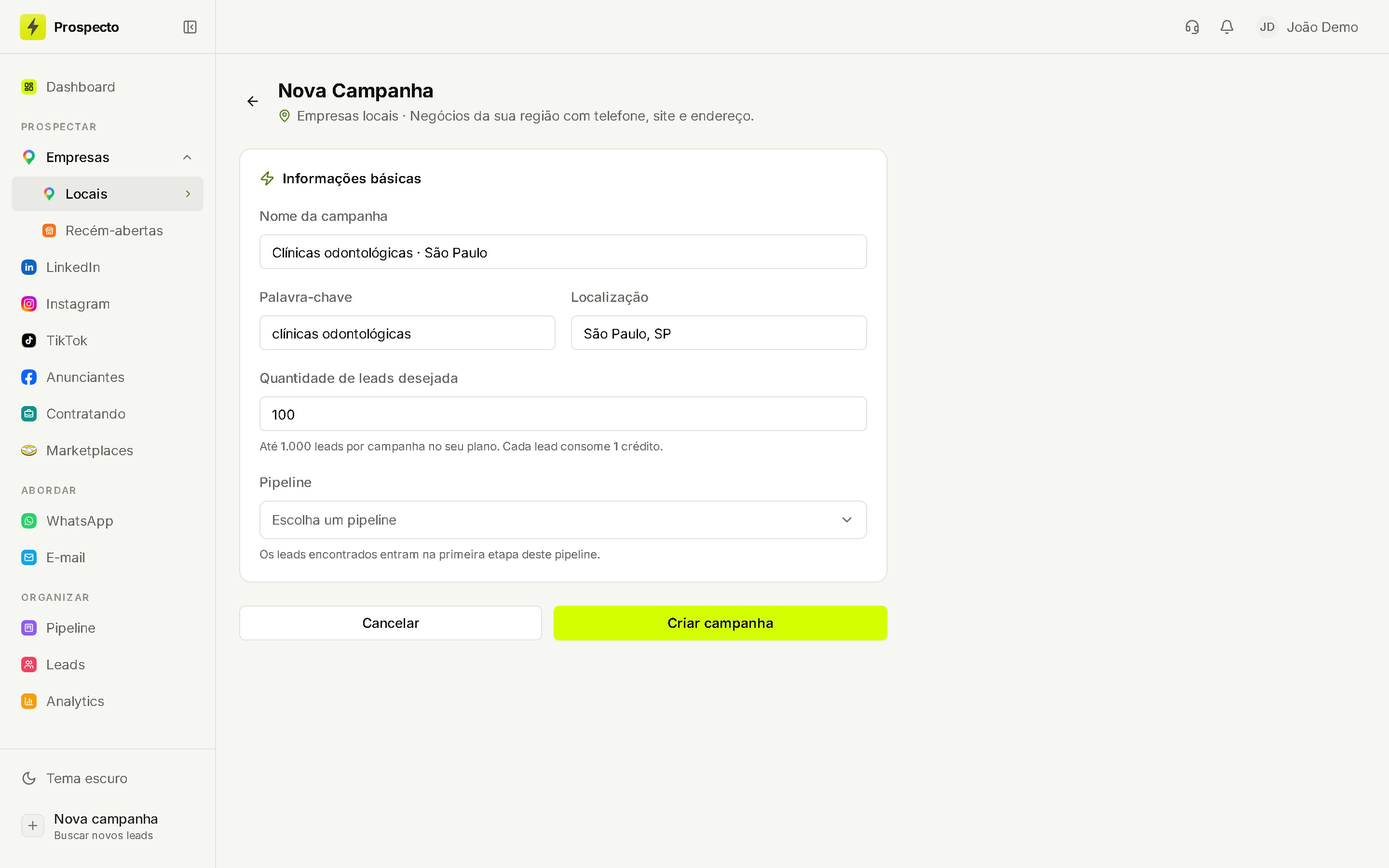 Tela de nova campanha do Prospecto com palavra-chave, localização e quantidade de leads